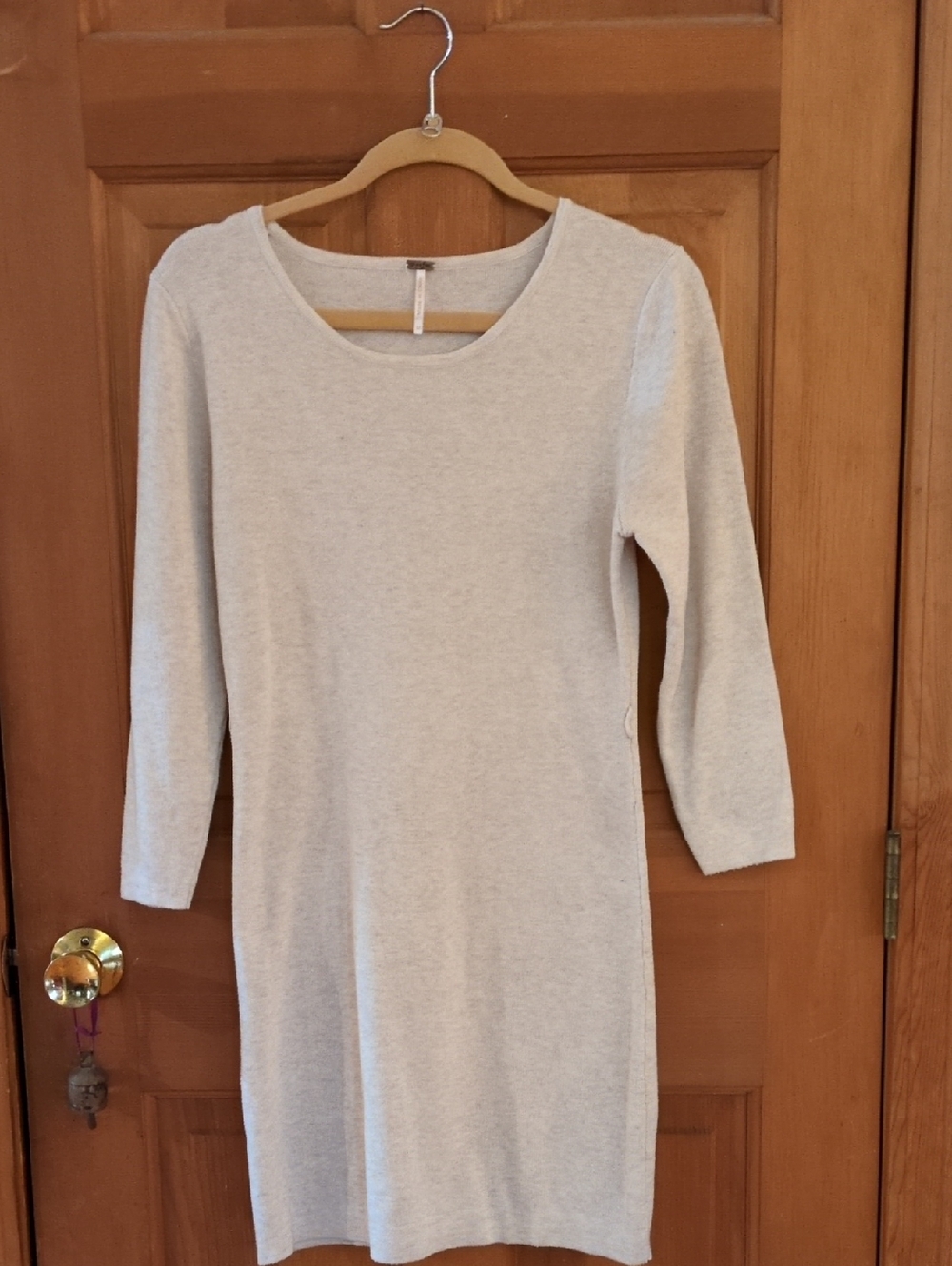 Poof! Beige Cream Ribbed Lightweight Knit Scoop Neck Dress Size Medium